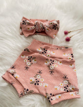 Load image into Gallery viewer, Wild Daisy Bouquet Bummies in Pink with Bow Headband