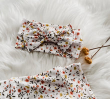 Load image into Gallery viewer, Scattered Floral Bummies in White with Bow Headband