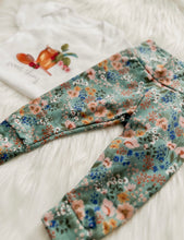 Load image into Gallery viewer, Prairie Wildflower Leggings in Sage Outfit
